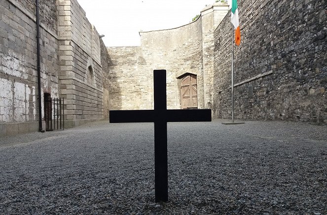 Blutige Grenze - Die Geschichte Irlands - Photos