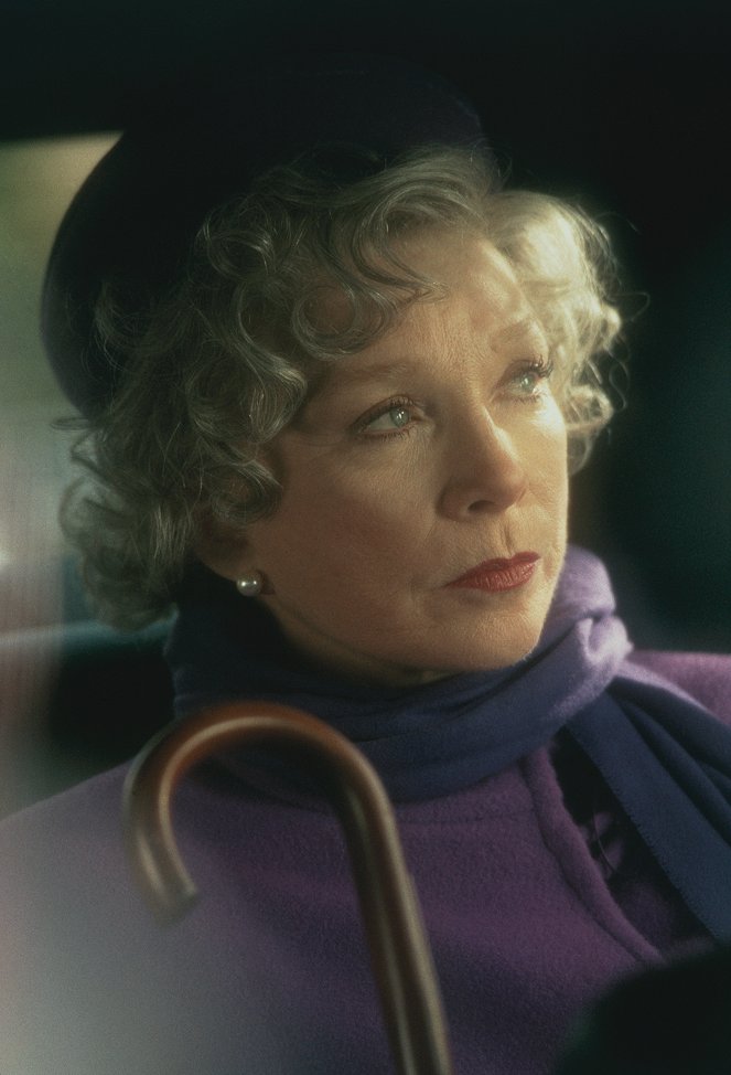 Un ange gardien pour Tess - Film - Shirley MacLaine