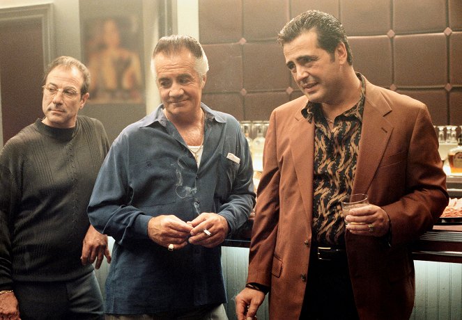 The Sopranos - Season 3 - University - Photos - Tony Sirico, John Fiore