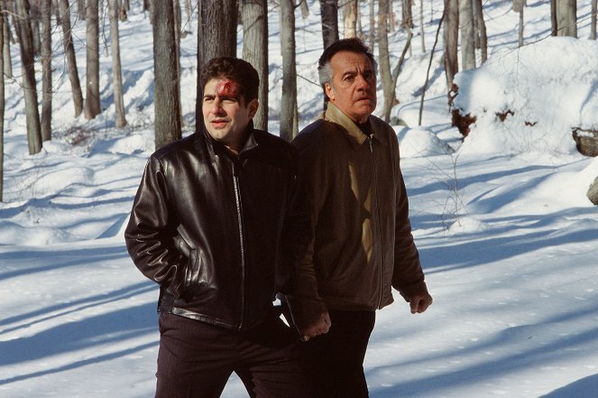 The Sopranos - Season 3 - Pine Barrens - Photos - Tony Sirico