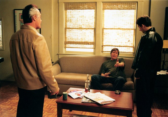 The Sopranos - Season 3 - Pine Barrens - Photos