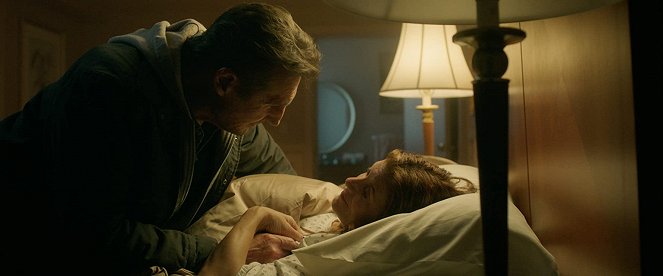 Um Último Golpe - Do filme - Liam Neeson, Kate Walsh