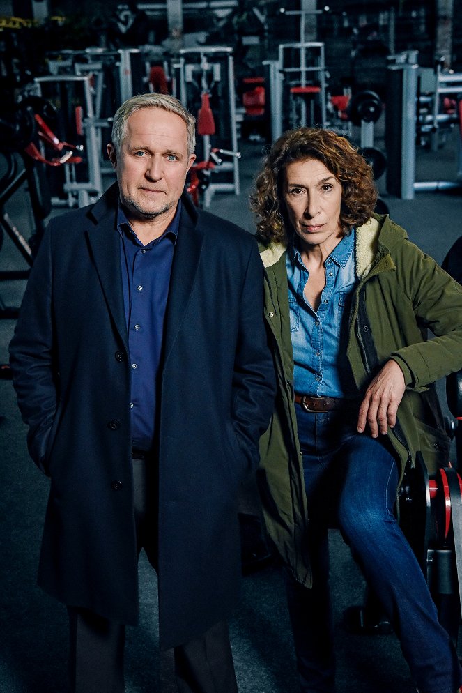 Tatort - Pumpen - Werbefoto - Harald Krassnitzer, Adele Neuhauser