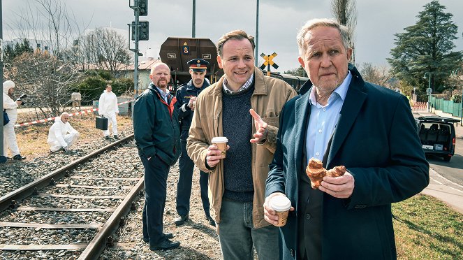 Tatort - Pumpen - Photos - Edmund Jäger, Christoph Bittenauer, Thomas Stipsits, Harald Krassnitzer