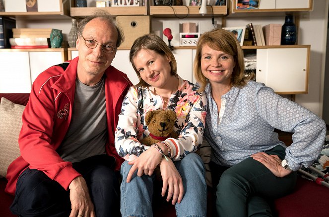 Eine Almhütte für zwei - Promo - Martin Brambach, Anna Drexler, Annette Frier