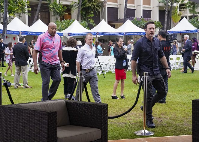 Hawaii Five-0 - Mord, wie er im Buche steht - Filmfotos - Chi McBride, Scott Caan, Alex O'Loughlin