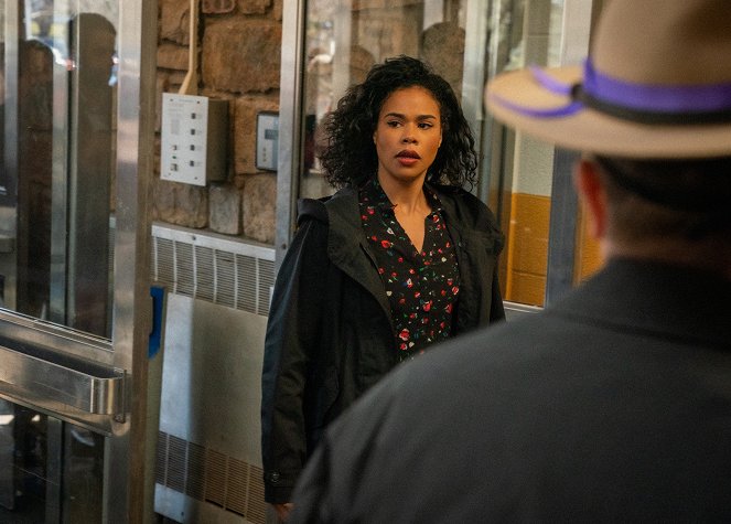 FBI: Most Wanted - Season 1 - Reveille - Photos - Roxy Sternberg