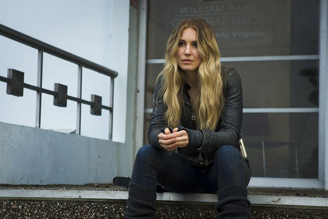 Falling Skies - Love and Other Acts of Courage - Do filme - Sarah Carter