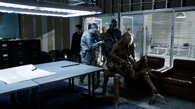 Falling Skies - A More Perfect Union - Photos