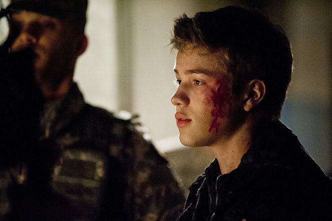 Wrogie niebo - A More Perfect Union - Z filmu - Connor Jessup