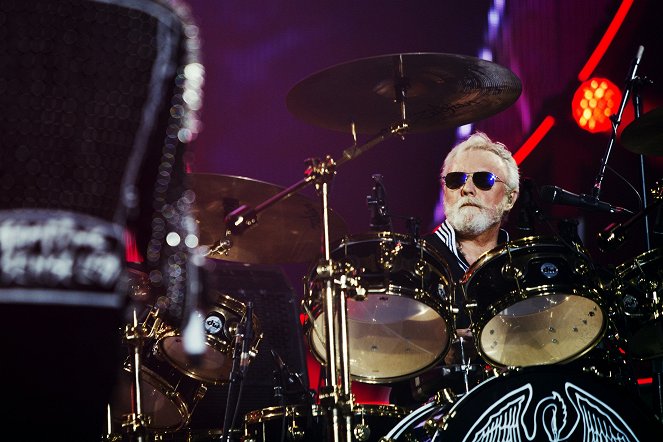 The Show Must Go On: The Queen + Adam Lambert Story - Photos - Roger Taylor