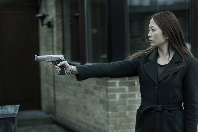 El puente - Season 4 - Episode 8 - De la película - Sandra Yi Sencindiver