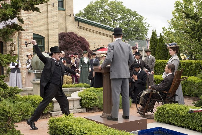 Murdoch Mysteries - The Canadian Patient - Photos