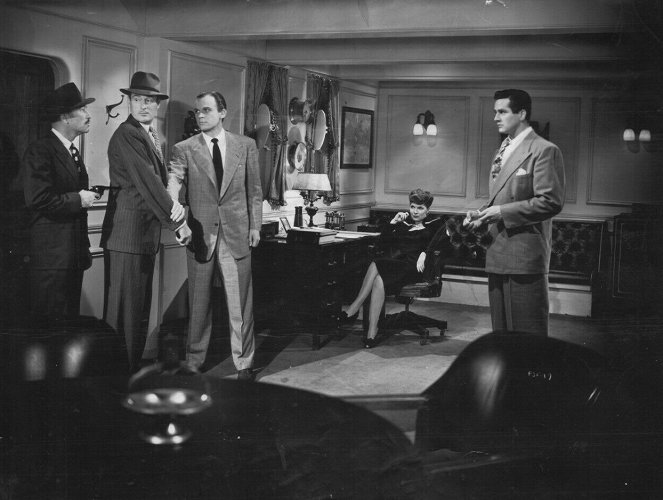 The Falcon in San Francisco - Filmfotók - Robert Armstrong, Tom Conway