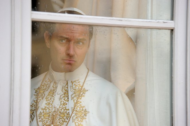 Młody papież - Z filmu - Jude Law