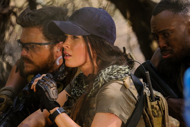 La mercenaria (Rogue) - De la película - Greg Kriek, Megan Fox