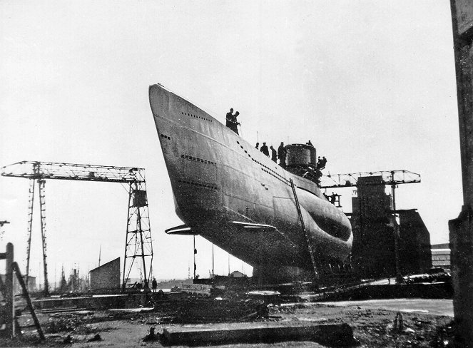Tajemství nacistických ponorkových základen - Z filmu