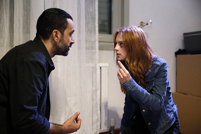 Leke - Aşktan Öte - Filmfotók - Melis Sezen