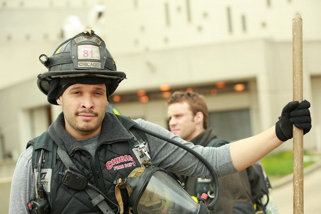 Chicago Fire - A Hell of a Ride - Making of - Joe Minoso