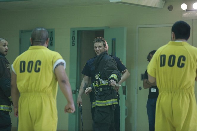 Chicago Fire - A Hell of a Ride - Del rodaje - Jesse Spencer