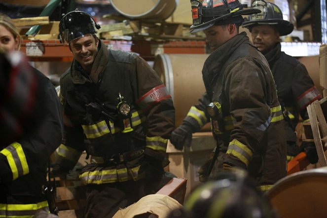 Chicago Fire - Ambition - Making of - Taylor Kinney