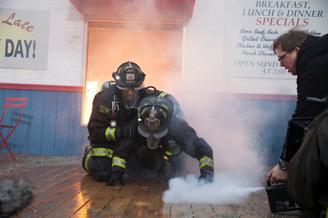 Chicago Fire - Season 1 - Hrdina - Z nakrúcania