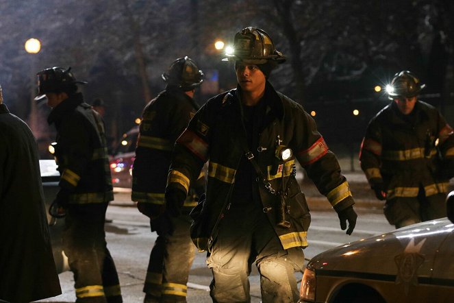 Chicago Fire - Eine schwere Last - Filmfotos - Taylor Kinney