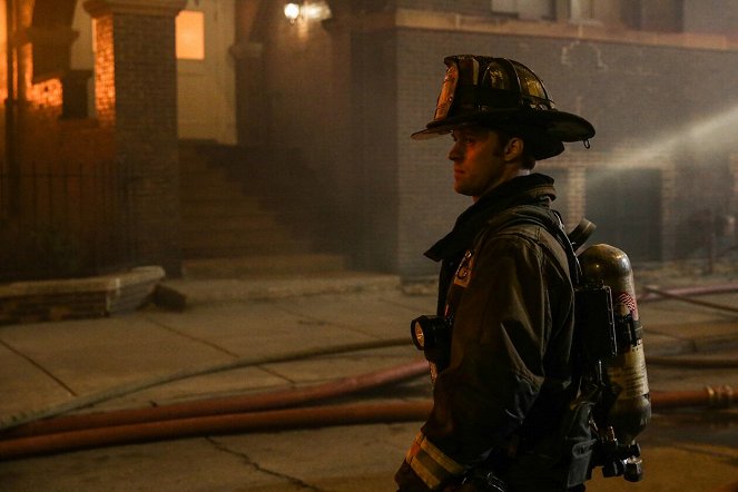 Chicago Fire - Realita nepočká - Z filmu - Jesse Spencer
