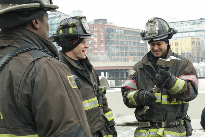 Chicago Fire - When Things Got Rough - Making of - Jesse Spencer, Taylor Kinney