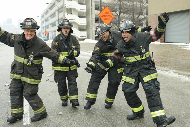 Chicago Fire - When Things Got Rough - Making of - Christian Stolte, Yuriy Sardarov, Charlie Barnett