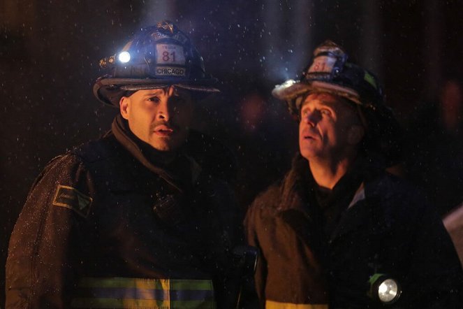 Chicago Fire - Season 2 - Tonight's the Night - Photos - Joe Minoso