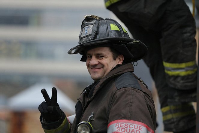 Chicago Fire - Out with a Bang - Making of