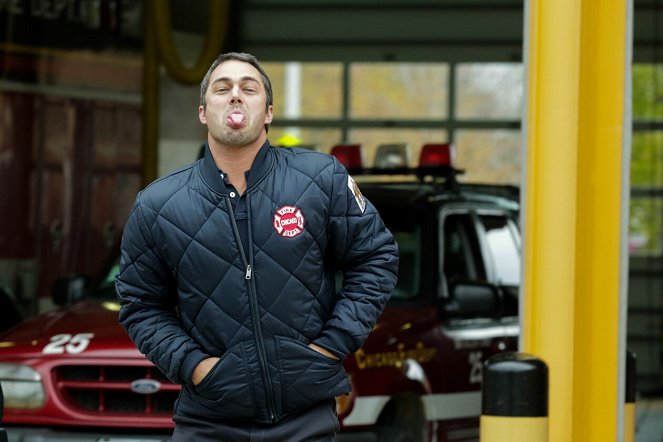 Chicago Fire - Not Like This - Making of - Taylor Kinney