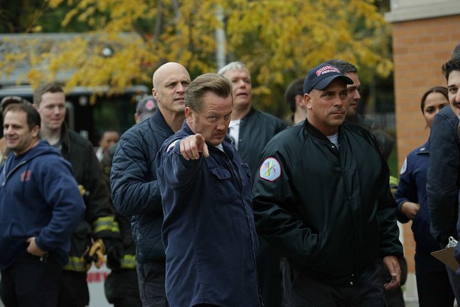Chicago Fire - Sauvons le 51 ! - Tournage - Randy Flagler, Christian Stolte