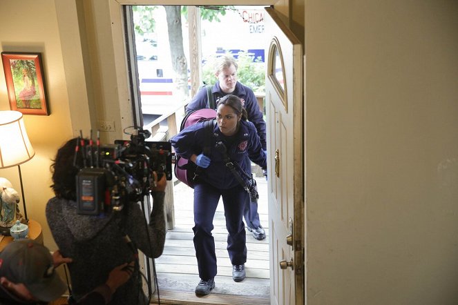 Chicago Fire - Rhymes with Shout - Making of - Monica Raymund
