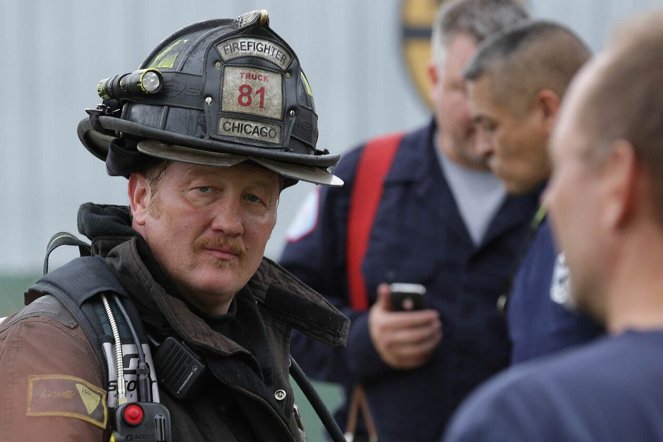 Chicago Fire - No Regrets - Making of - Christian Stolte