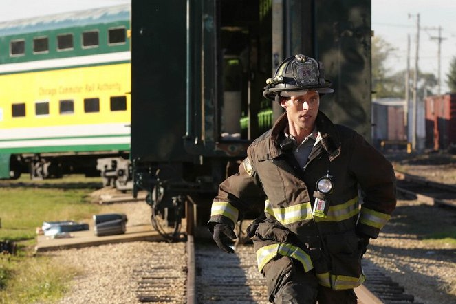 Chicago Fire - Season 2 - No Regrets - Photos - Jesse Spencer