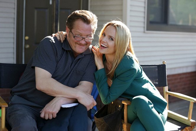 Chicago Fire - Season 2 - Streitkräfte - Dreharbeiten - Christian Stolte, Mena Suvari