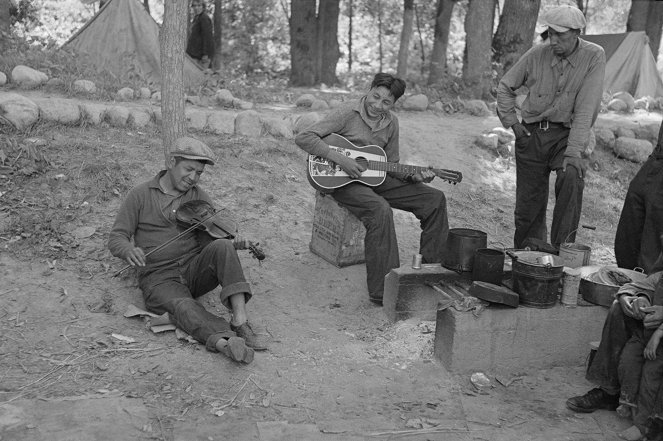 Country Music - Hard Times (1933–1945) - De la película