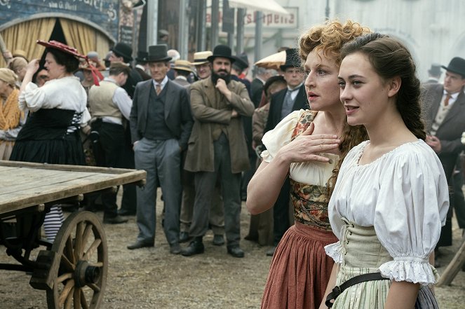 Oktoberfest 1900 - Das Jüngste Gericht - Filmfotók - Brigitte Hobmeier, Nicole Mercedes Müller