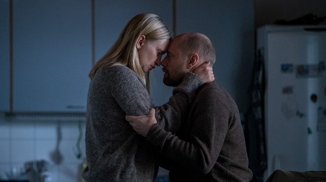 White Wall - Guldtåget - Film - Vera Vitali, Aksel Hennie