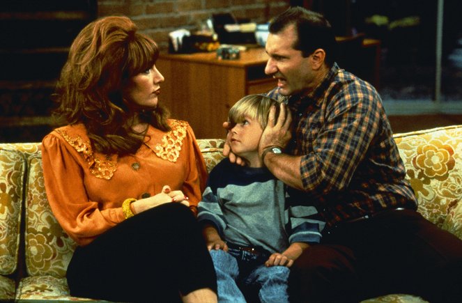 Married with Children - Season 7 - Magnificent Seven - Van film - Katey Sagal, Ed O'Neill