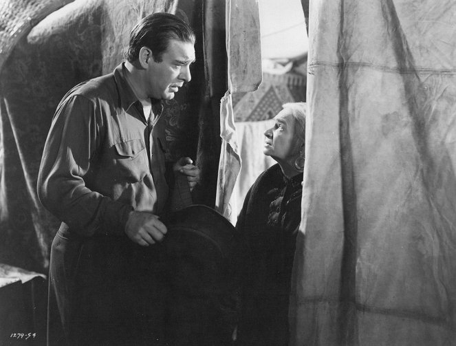 Frankenstein trifft den Wolfsmenschen - Filmfotos - Lon Chaney Jr., Maria Ouspenskaya