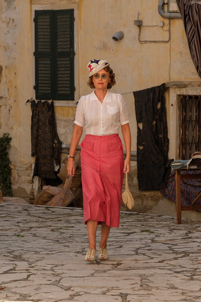 The Durrells - Episode 4 - Photos - Keeley Hawes