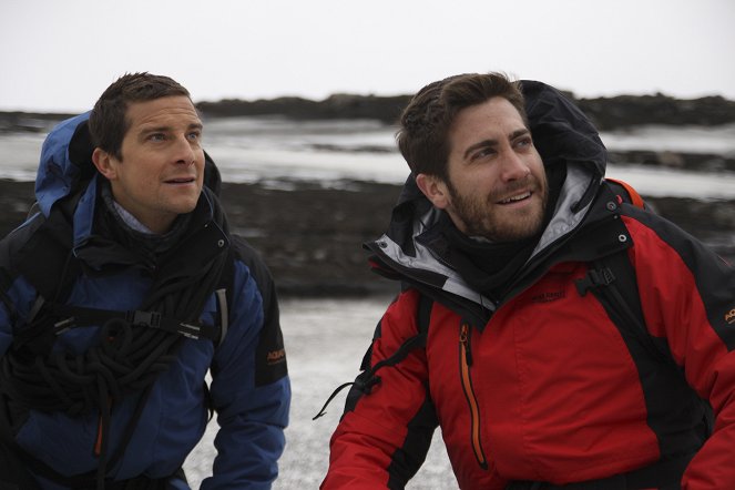 Man vs. Wild - Season 7 - Men vs. Wild with Jake Gyllenhaal - Photos - Bear Grylls, Jake Gyllenhaal