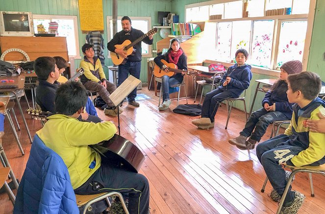 Chiles kleine Papagenos - Geigen für die Versöhnung - Photos