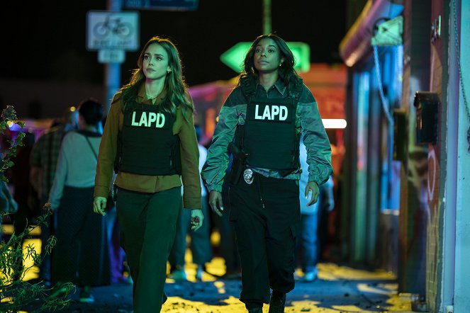 Policajtky z L.A. - The Lone Ranger - Z filmu - Jessica Alba, Gabrielle Union