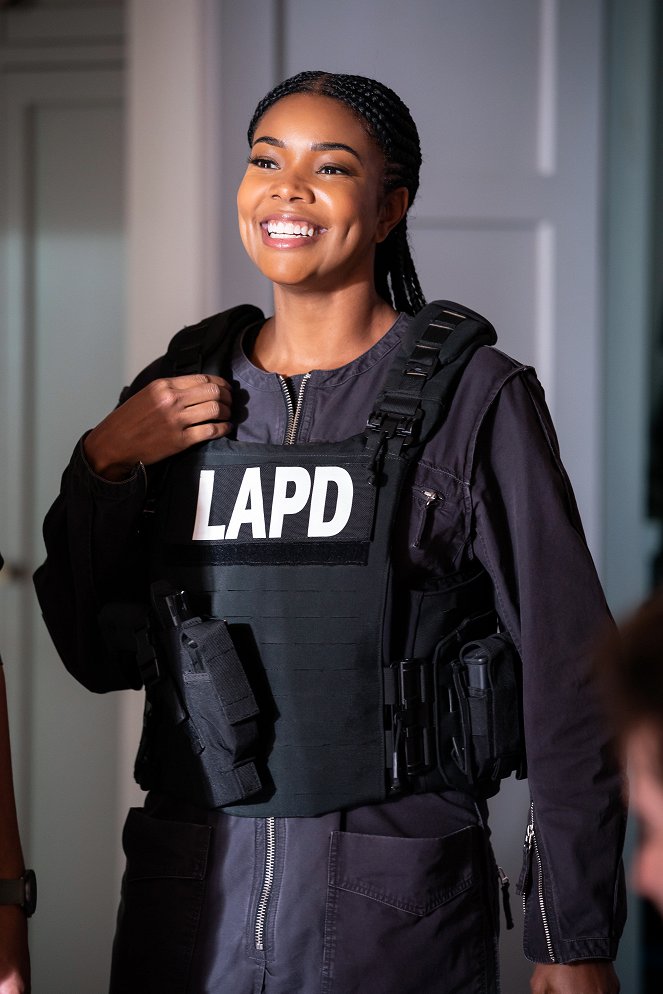 L.A.'s Finest - Season 2 - Rafferty and the Gold Dust Twins - Photos - Gabrielle Union