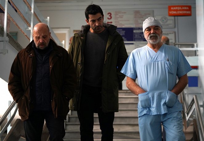 Alef - Episode 3 - De la película - Ahmet Mümtaz Taylan, Kenan İmirzalıoğlu, Ercan Kesal
