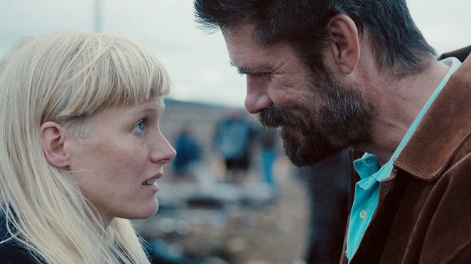 The Last Ones - Van film - Laura Birn, Tommi Korpela